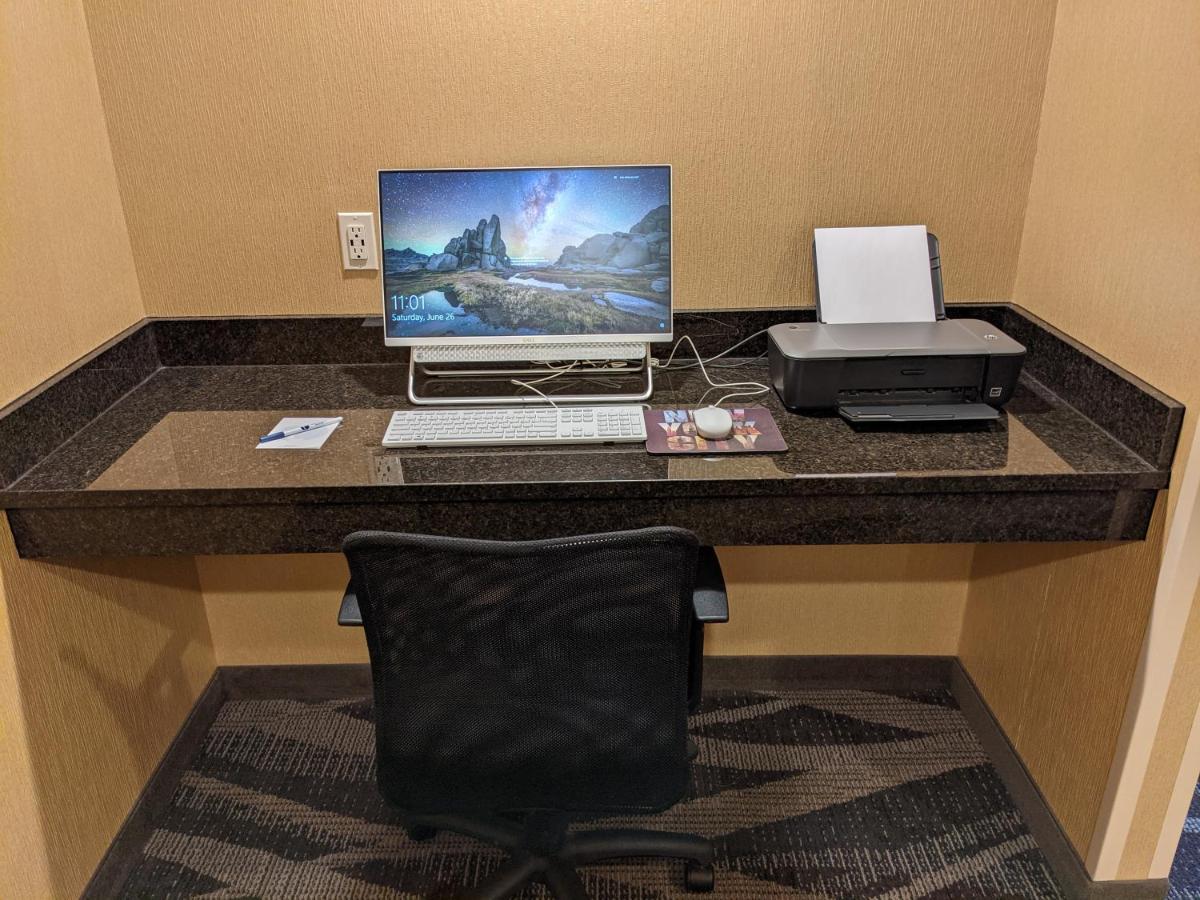 Cobblestone Inn & Suites - Merrill Экстерьер фото