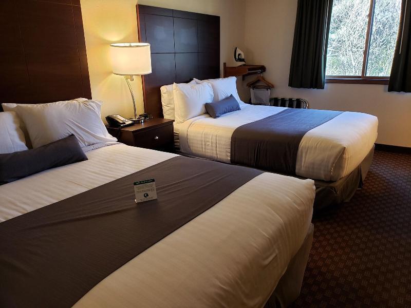 Cobblestone Inn & Suites - Merrill Экстерьер фото